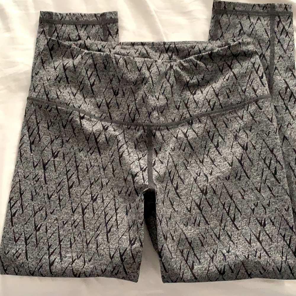 VSX SPORT CROPPED LEGGING